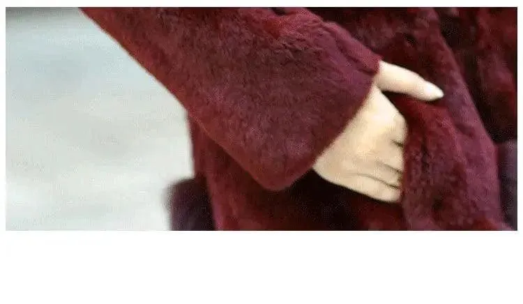 Luxurious Mid-Length Mother Coat with Fox Fur Collar